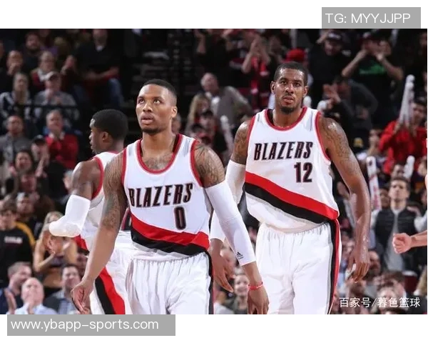 阿夫迪亚与利拉德在更衣室学习中文共同挑战语言的乐趣与魅力