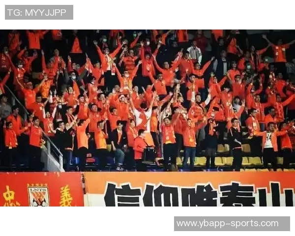 苗原透露泰山外援中卫选择在即更倾向苏超明星布斯里加入球队 苗原透露泰山外援中卫选择在即更倾向苏超明星布斯里加入球队